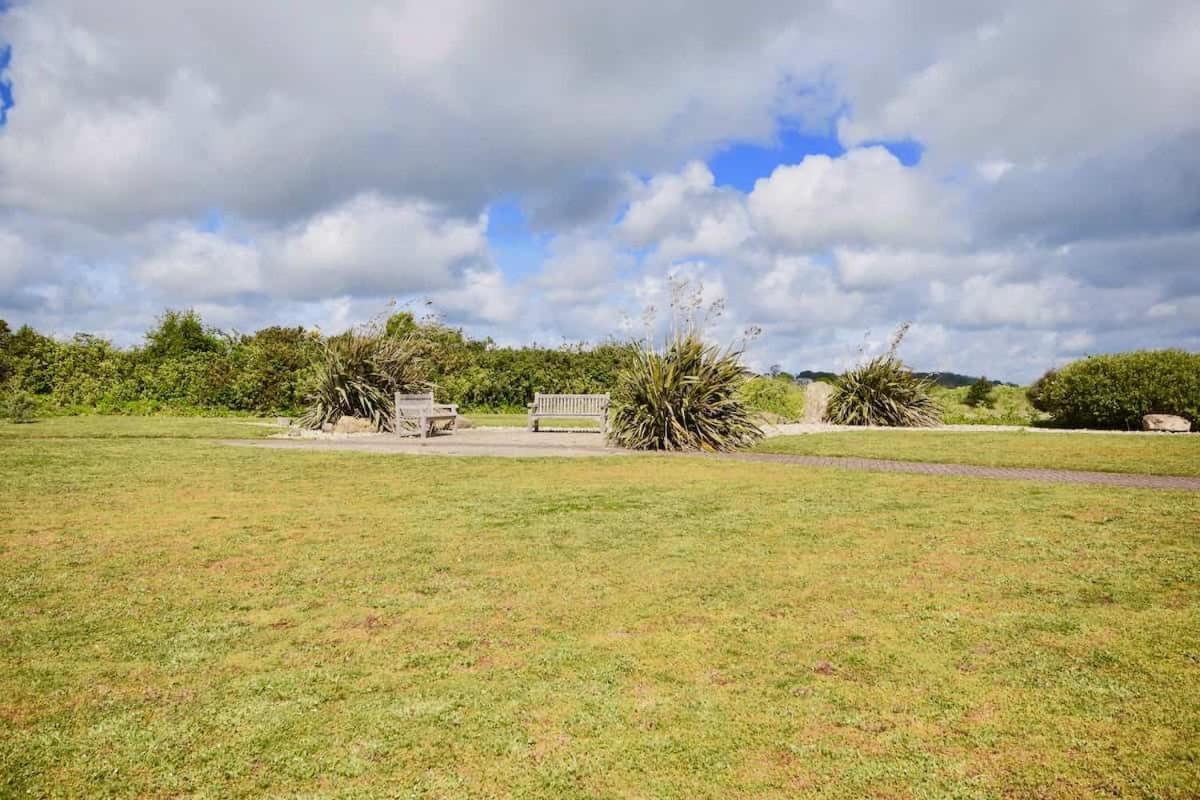 12A Solent Landing Direct Beach Access Bembridge Extérieur photo