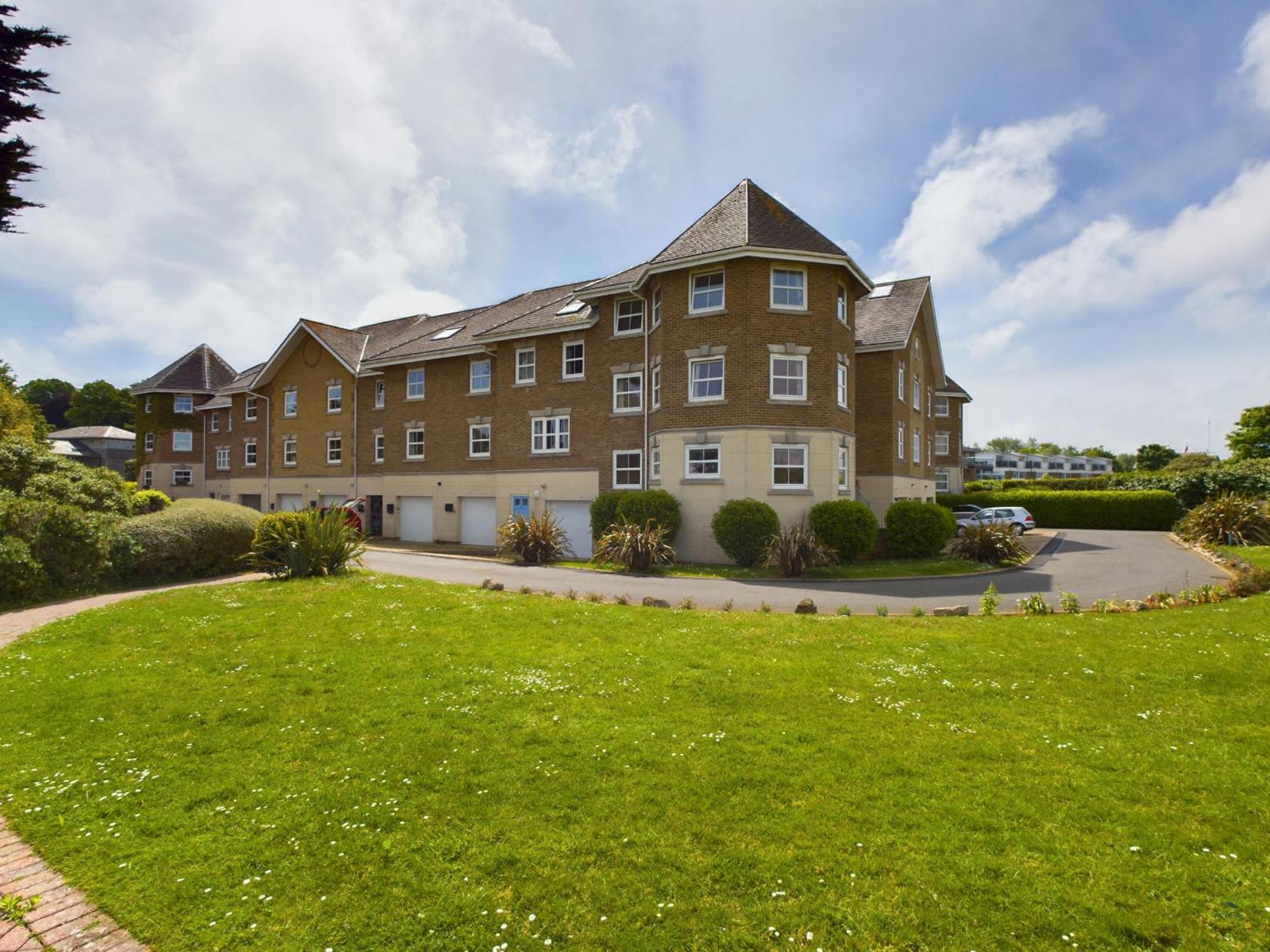 12A Solent Landing Direct Beach Access Bembridge Extérieur photo